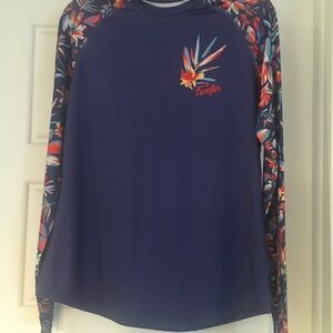 5fin performance shirt size Med